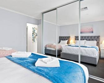 Hectorville Luxe Haven Suite - Campbelltown - Bedroom
