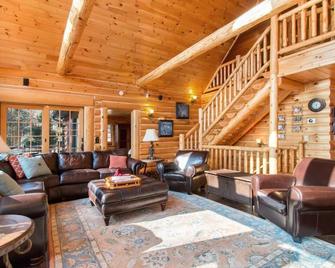 Waterfront, Hand-Crafted Log Cabin- Over 3 Acres - Whitewater - Living room