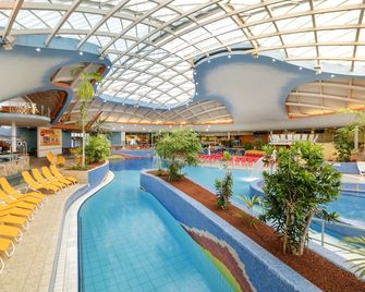 H2O Hotel-Therme-Resort, 3 Sterne superior, für Familien mit Kindern - Bad Waltersdorf - Pool