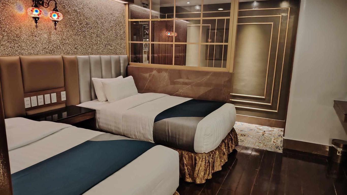 Blueberry Tourist Hotel