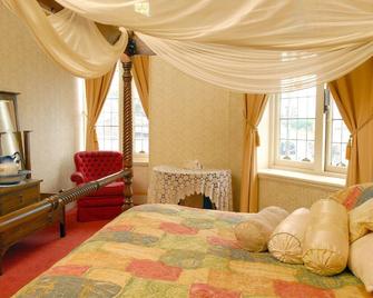 Mickey Bourke's Koroit Hotel - Koroit