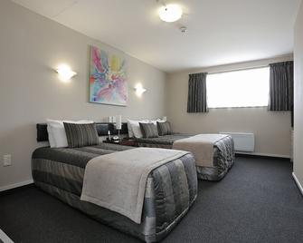 Homestead Villa Motel - Invercargill - Bedroom