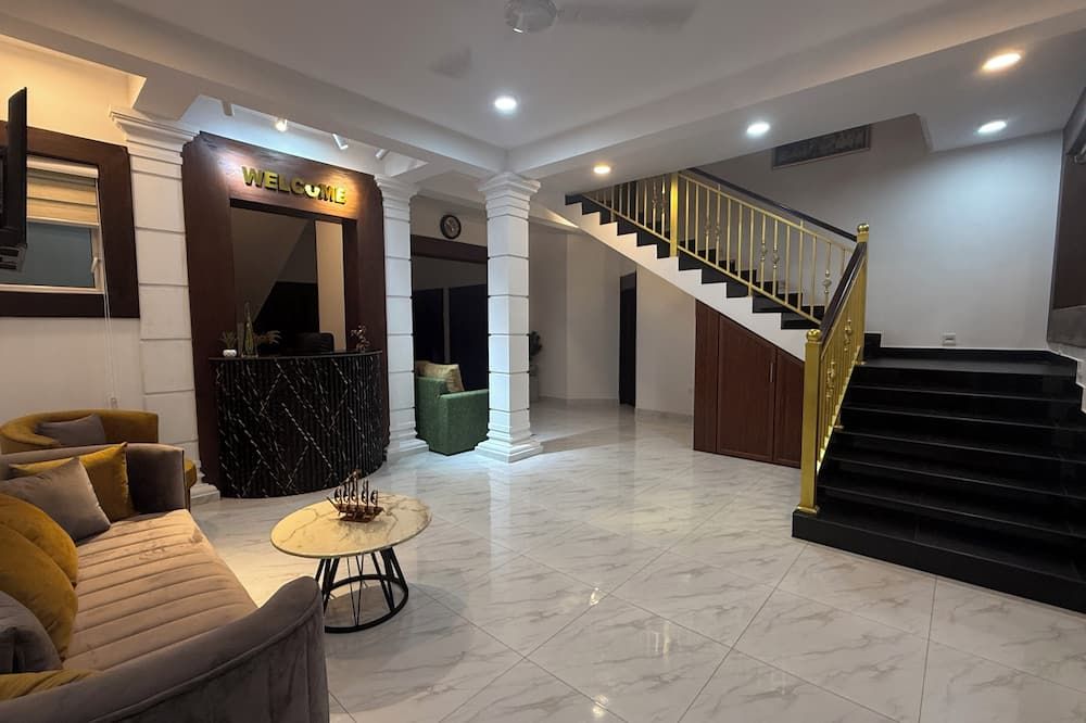 Aloe Transit Hotel - Katunayake - Лоббі
