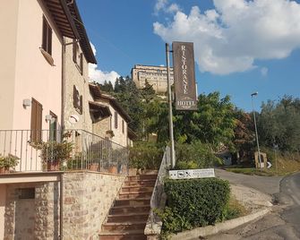 Hotel Ponte San Vittorino - Asís - Vista del exterior