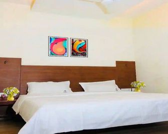 Shivalaya hotel - Pudukkottai - Bedroom