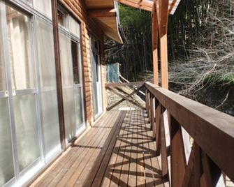 Tung Garden - Sagamihara - Balcony