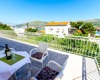 Apartments Ivana - Trogir - Balkon
