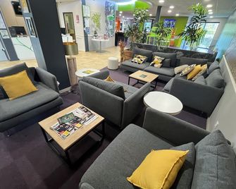 ibis Styles Villeneuve-sur-Lot - Villeneuve-sur-Lot - Lounge