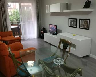San Anton Centro Apartment - Logroño - Living room