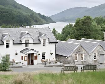 The Whistlefield Inn - Dunoon - Budova