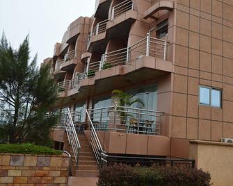 Super Paradise hotel - Kampala - Edificio