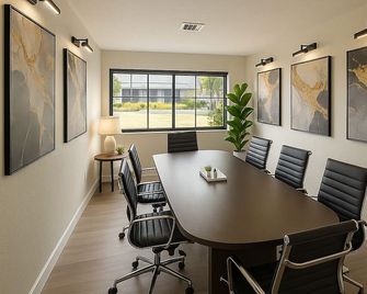 Baymont by Wyndham Orlando Downtown - Orlando