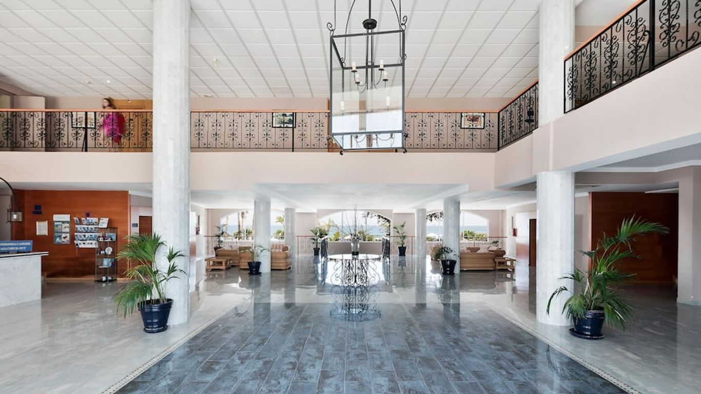 هوتل بيست موجاكار