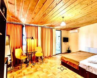 Hotel History - Kutaisi - Sypialnia