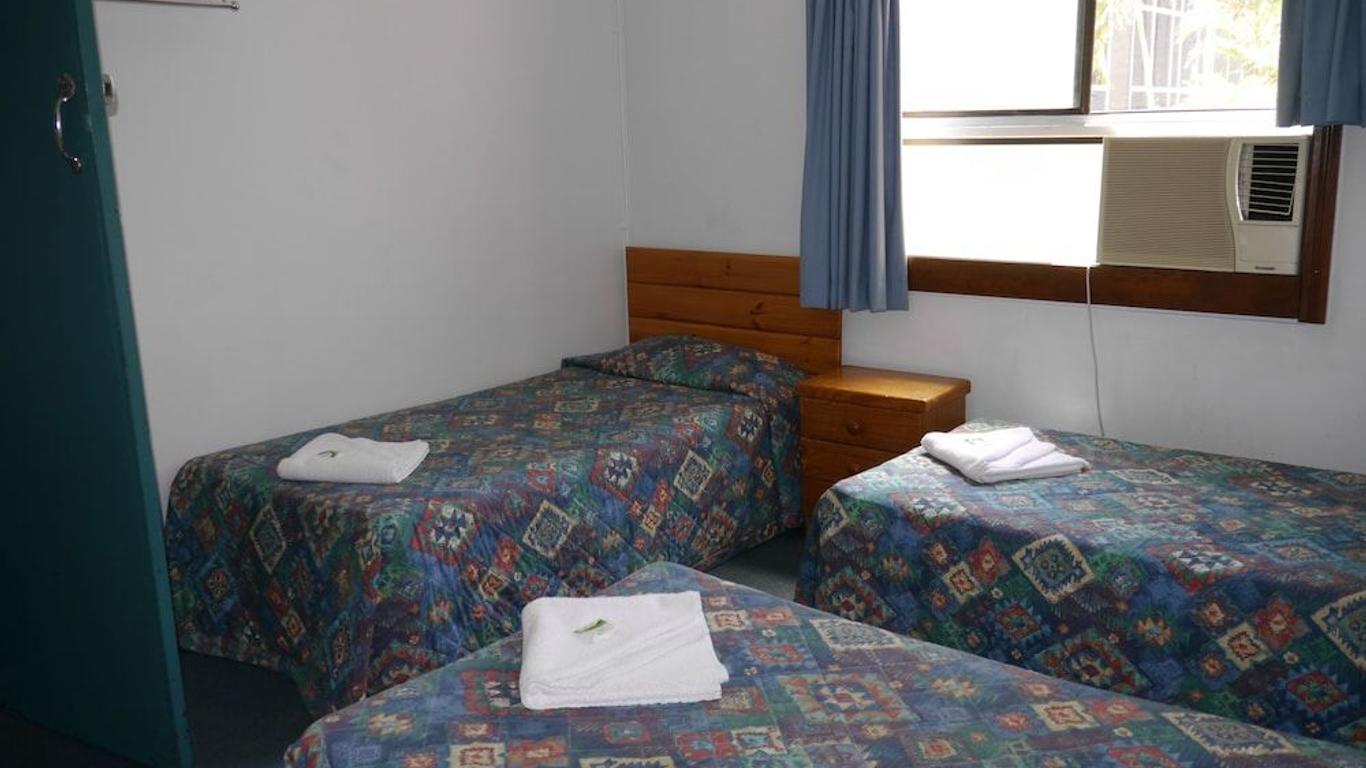 Acacia Inner City Inn
