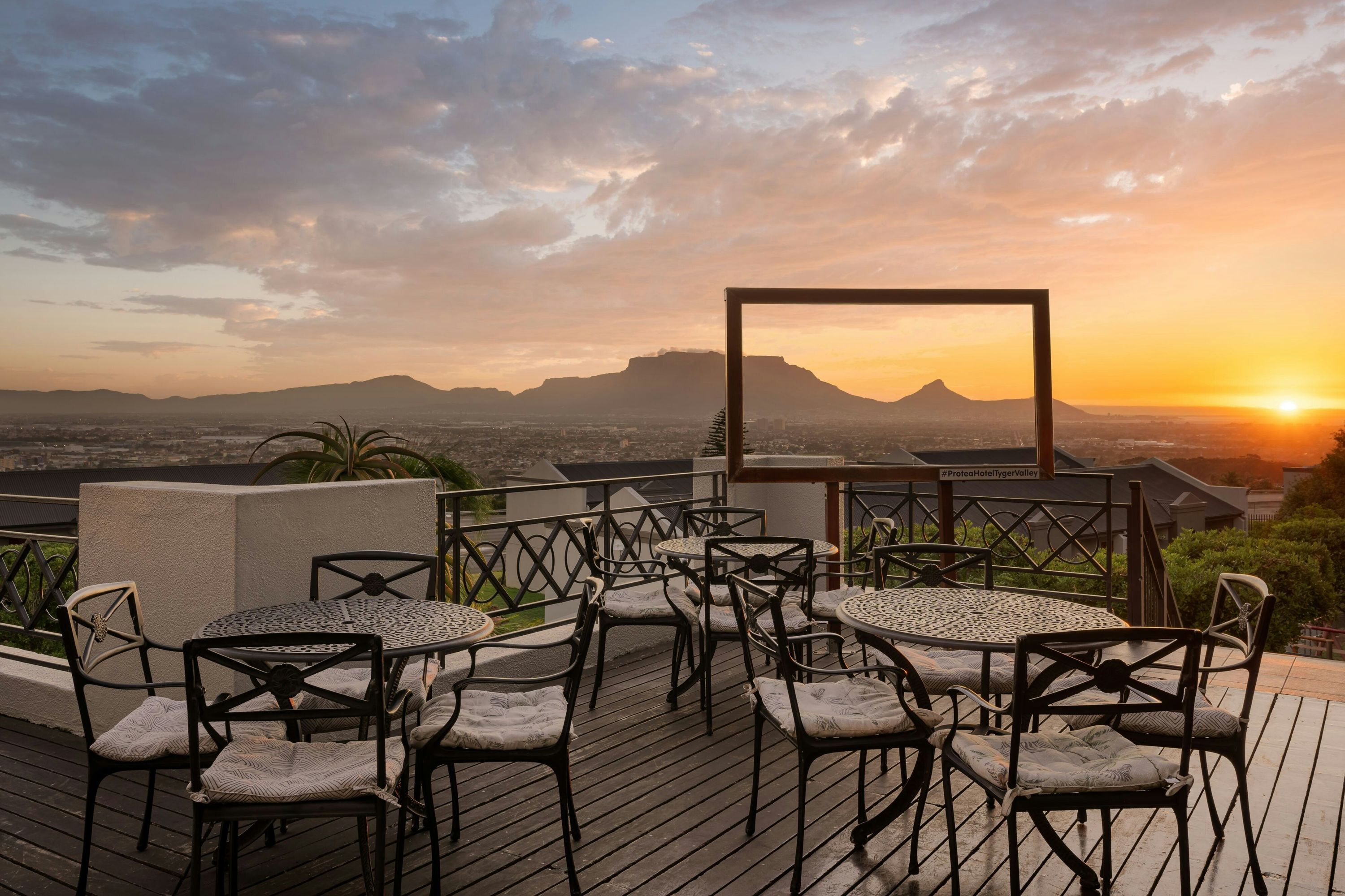 Protea Hotel by Marriott Cape Town Tyger Valley - קייפ טאון - מסעדה