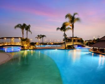 فندق راديسون بلو الإسكندرية - الإسكندرية - حوض السباحة