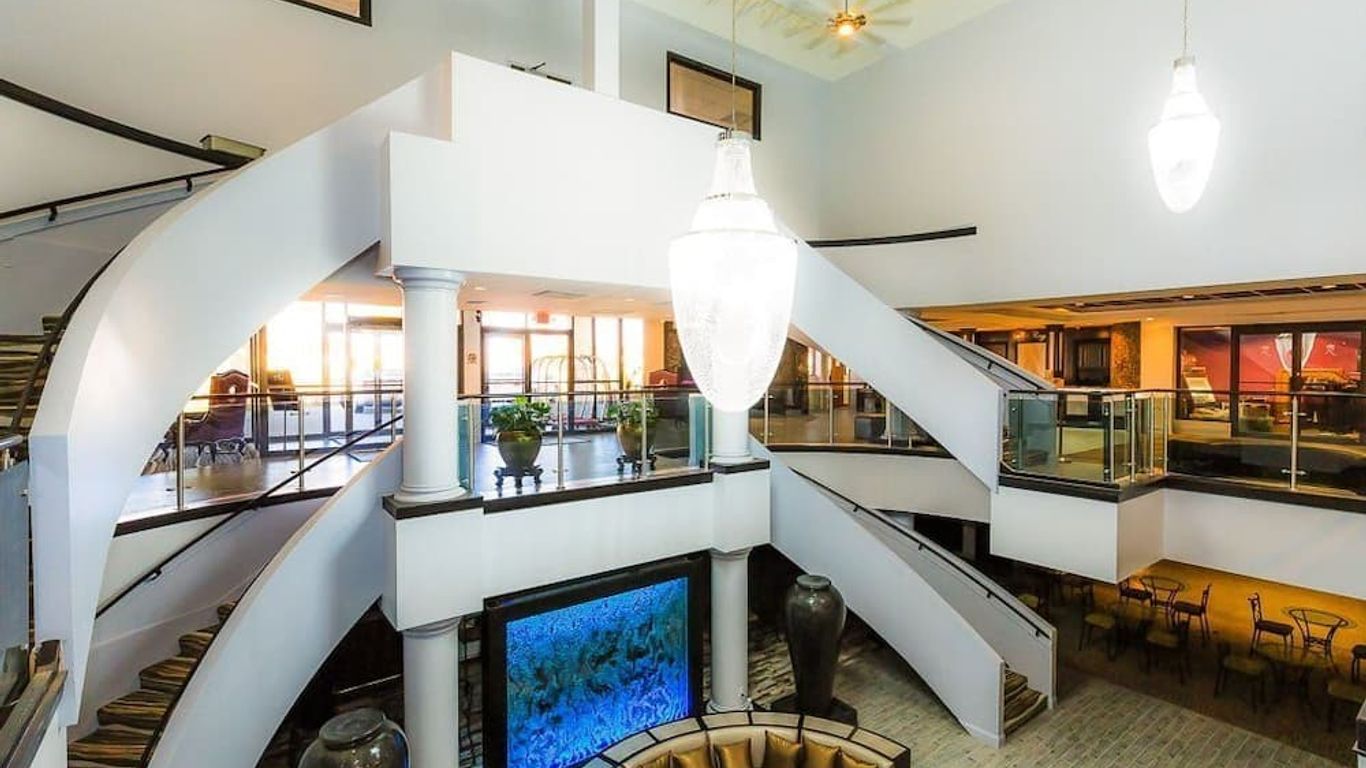 Regalia Hotel & Conference Center