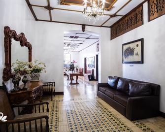 Cordillera Inn - Vigan City - Sala de estar