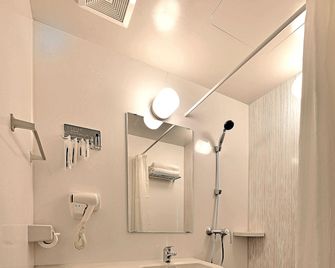 Zodiak Sutami By Kagum Hotels - Bandung - Łazienka
