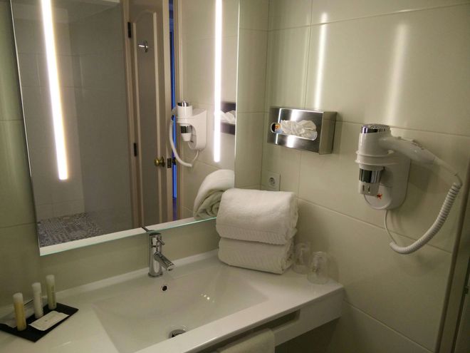 ゴールデン チューリップ ポルト ガイア ホテル スパ - ヴィラ・ノヴァ・デ・ガイア - 浴室