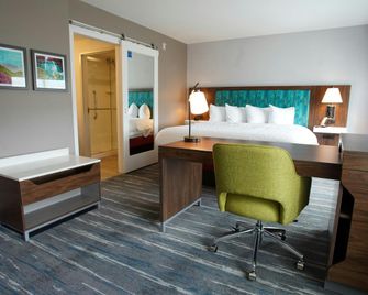 Hampton Inn and Suites by Hilton St. Clairsville - Saint Clairsville - Habitación