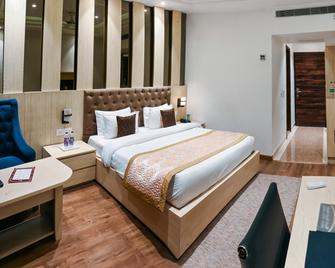 The Orlov Hotel - Pānīpat - Bedroom