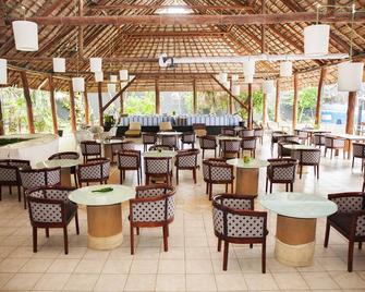 Lucky Traveler Hostel - Tulum - Restaurant