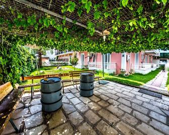 Terra Azzura - Zakintos - Patio