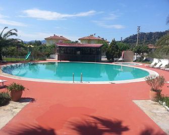 Palmeden Hotel - Dalyan (Mugla) - Piscina