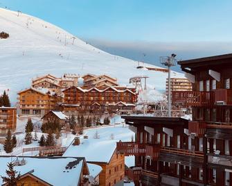 Alpe D'huez, The White Bear Apartment For Rent Ski Resort - Huez - Extérieur