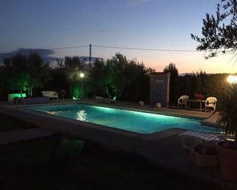 Cortijo Bustamante - Baza - Piscina