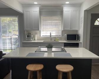 Entire Home 3 Bedroom - Atlanta - Cuisine