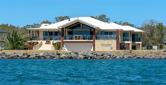 Ana Mandara Luxury Bed & Breakfast - Port Macquarie