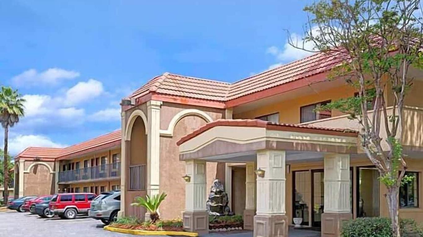 Super 8 by Wyndham Jacksonville Orange Park