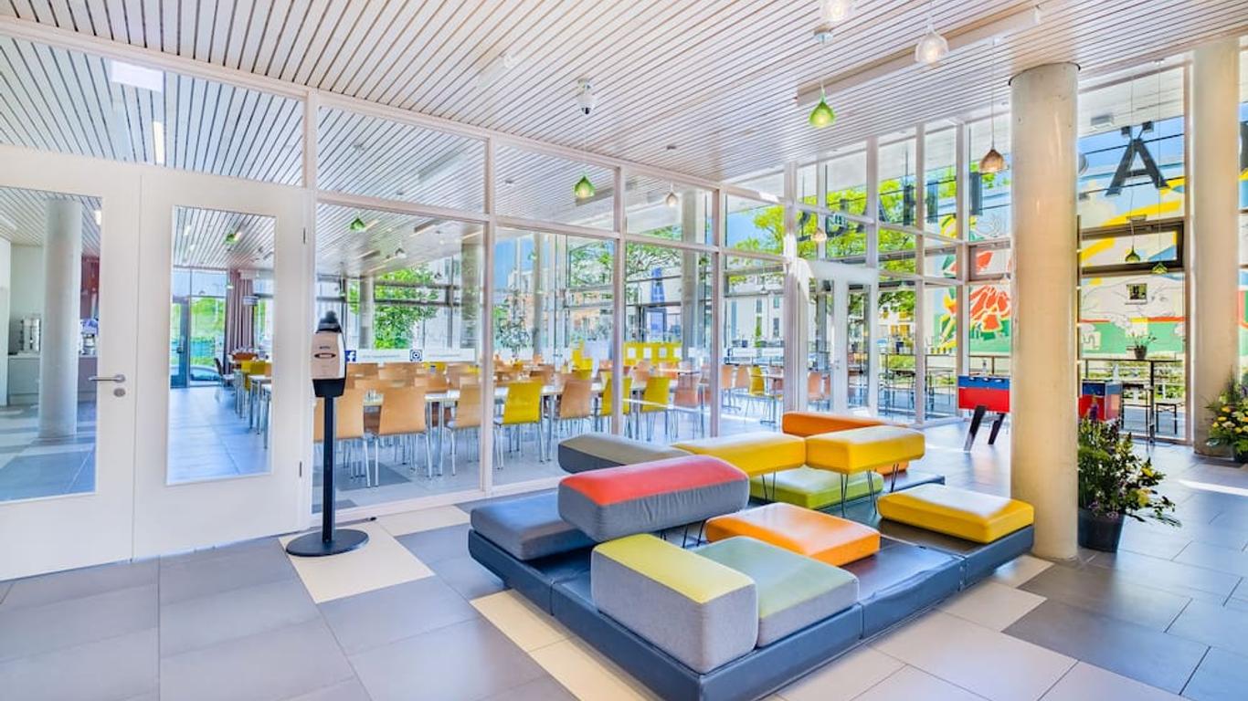 martas Gästehäuser Hauptbahnhof Berlin - Hostel