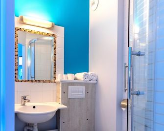 The Originals Access, Hôtel Innostar - Labège - Badkamer