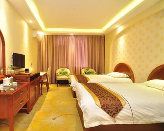 Bai Nian Sheng Shi Hotel - Kunming - Sypialnia