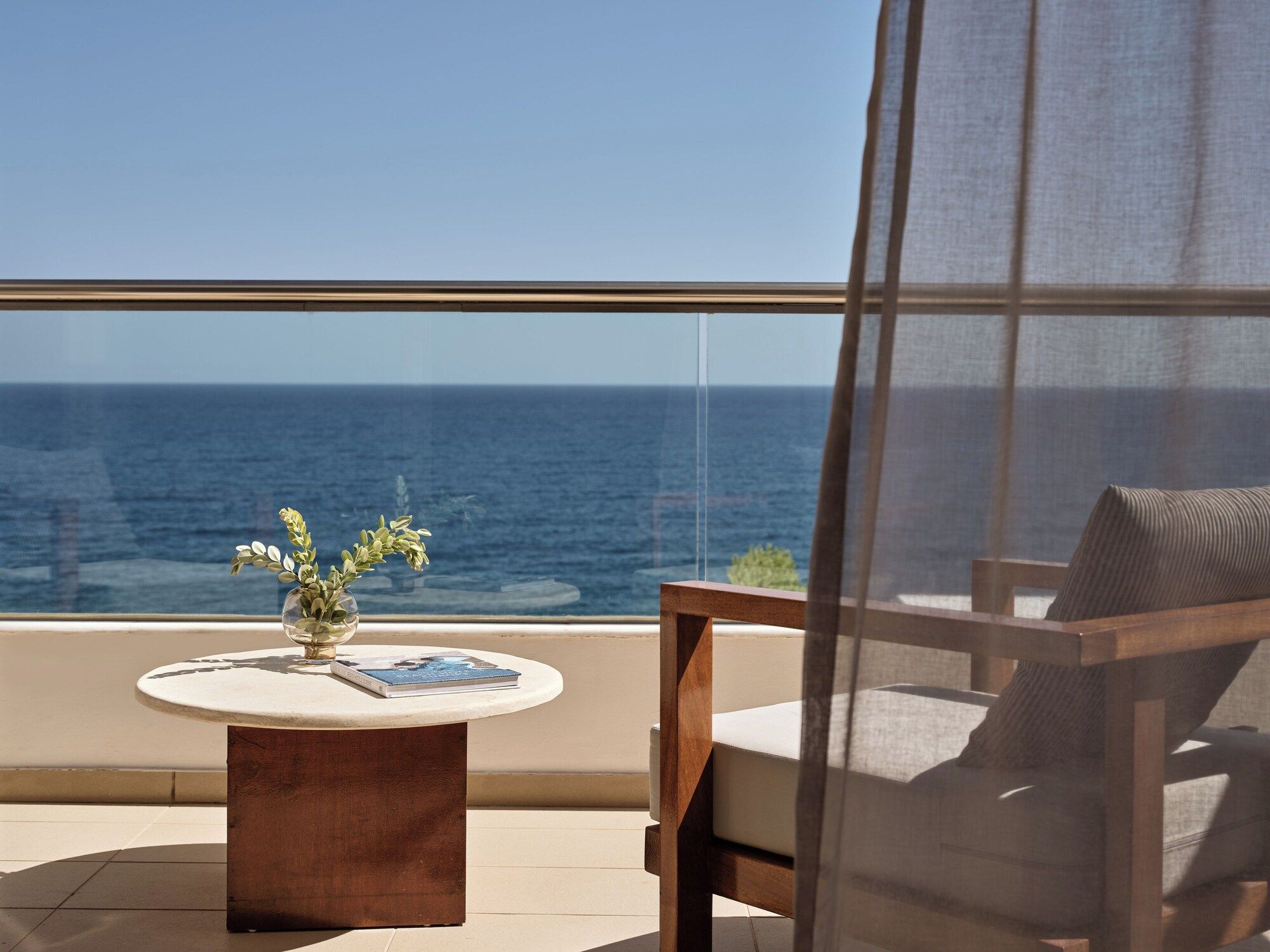 The Royal Blue - Panormos - Balkon