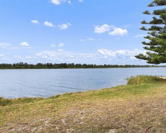 Jetty Road on the Beach - Lakes Entrance