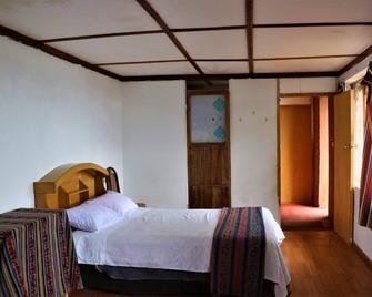 Taquile Lodge - Un Lugar De Ensueño - Taquile - Bedroom