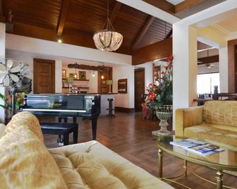 The Windy Ridge - Tagaytay - Sala de estar