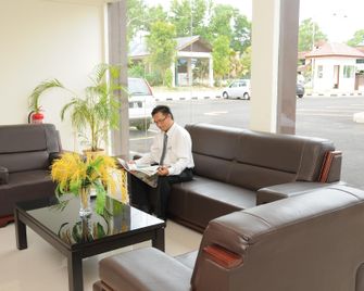 Hotel Bustani Jitra - Jitra - Lobby