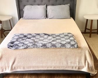 Cozy Mother-in-Law Suite - נורפולק - חדר שינה