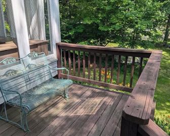 Cozy 3 Bdr House In Lexington Ma - Lexington - Balcony