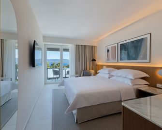 Bluesun Hotel Elaphusa - בול - חדר שינה