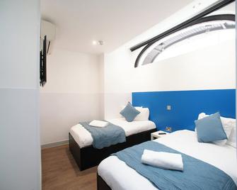 Citi Hotel London Luton - Luton - Bedroom