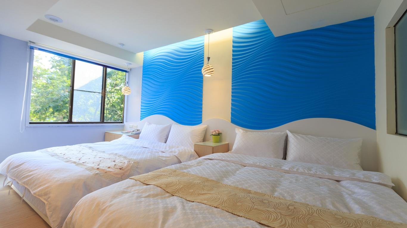 Travelyoung Hotel