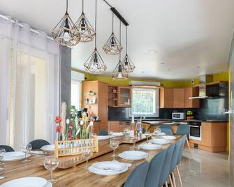 Le Coeur des Vosges - à proximité de La Bresse - Cornimont - Salle à manger