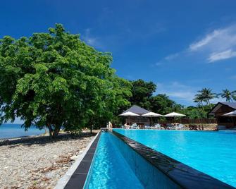 Tunamaya Beach & Spa Resort - Tioman Island - Pool